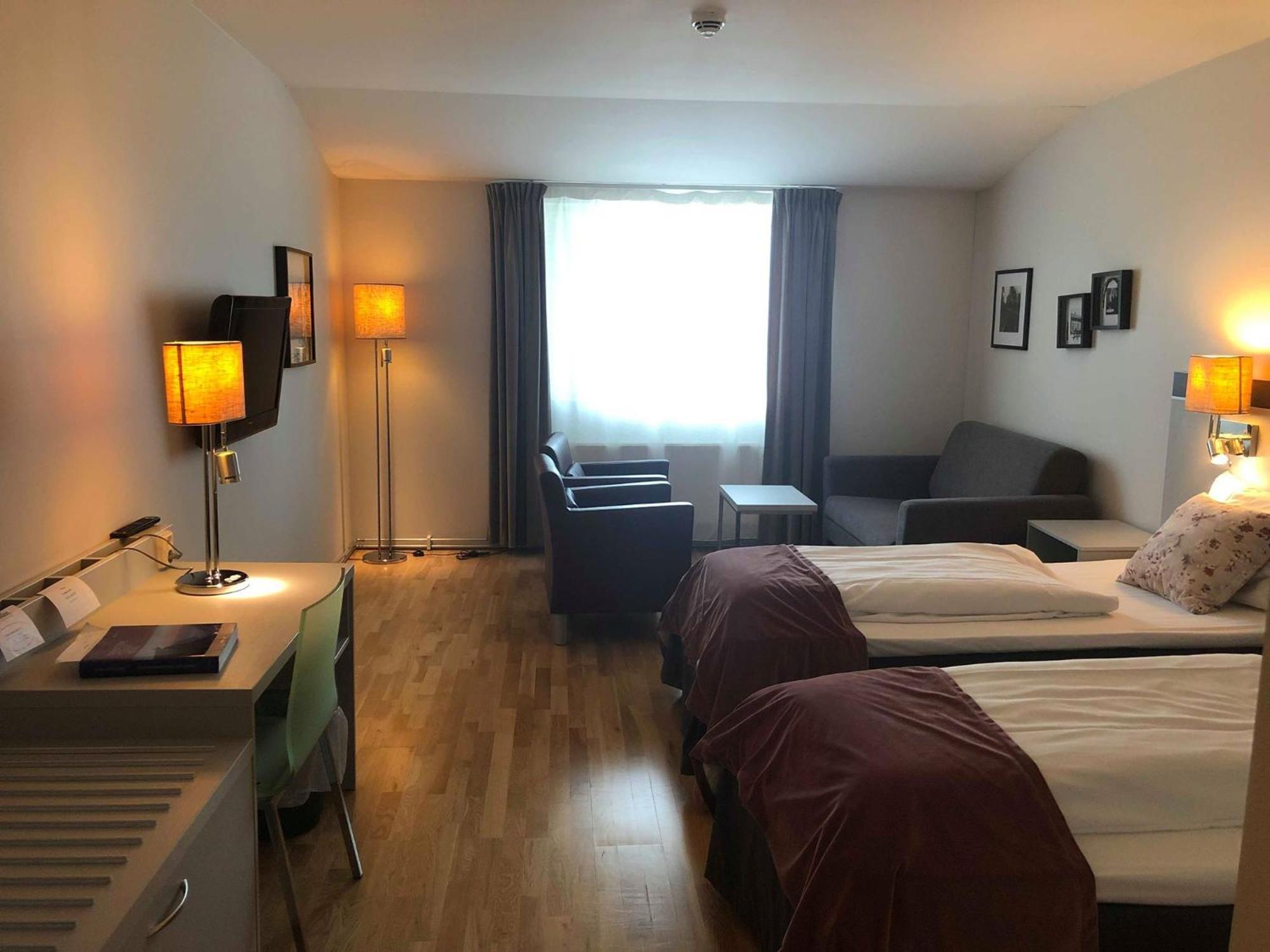 Kirkenær Skaslien Hotel & Guesthouse מראה חיצוני תמונה